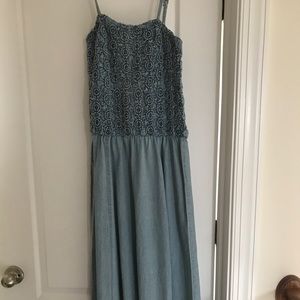 Gray spaghetti maxi dress.